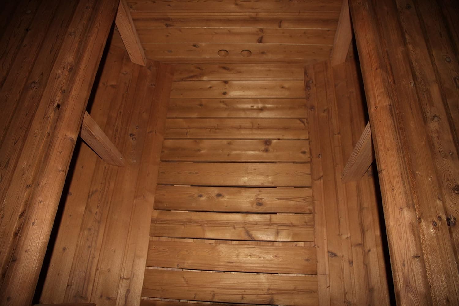 Cedar 6KW Wet Dry Outdoor Barrel Sauna thumbnail 4