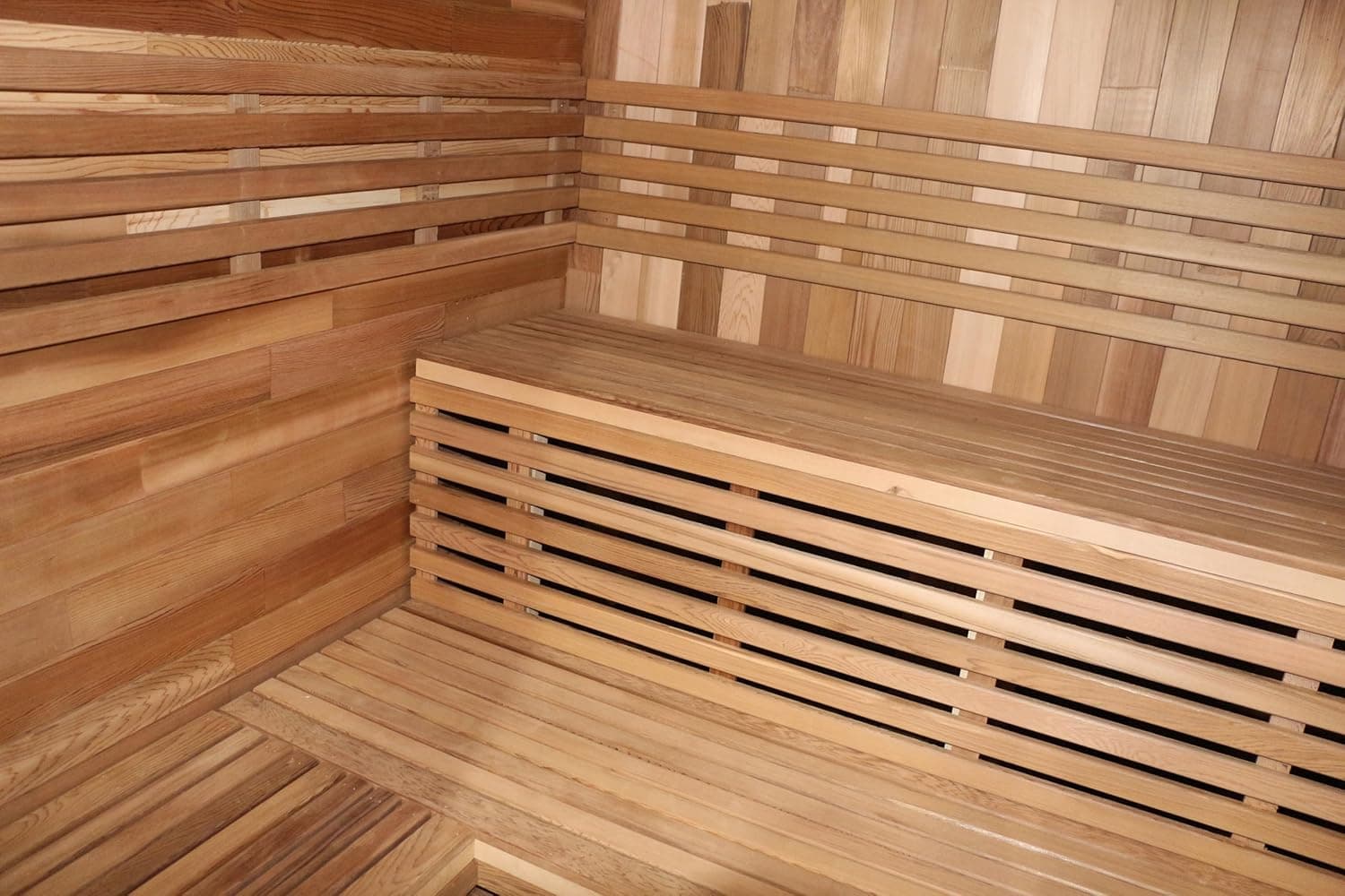 Cedar Square 6-Person Outdoor Sauna with Harvia Heater thumbnail 5